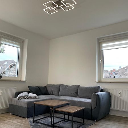 City Apartment Duisburg 1#Netflix &Wlan &Kingsize Bett &Kaffee Maschine & Central & 500M Innenhafen & 2 Min U Bahn ภายนอก รูปภาพ