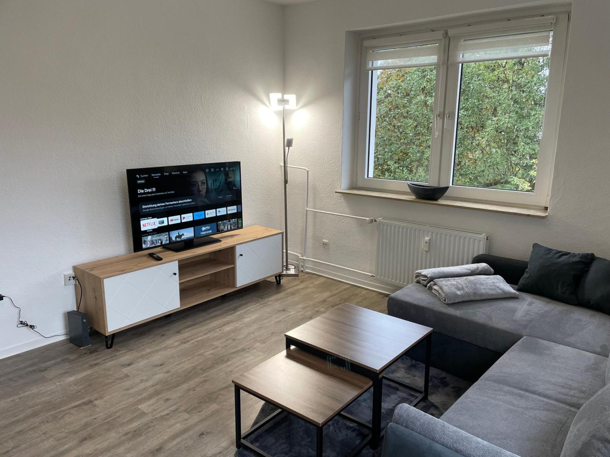 City Apartment Duisburg 1#Netflix &Wlan &Kingsize Bett &Kaffee Maschine & Central & 500M Innenhafen & 2 Min U Bahn ภายนอก รูปภาพ